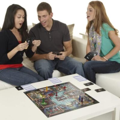 Alternative view of Cluedo Classico F6420
